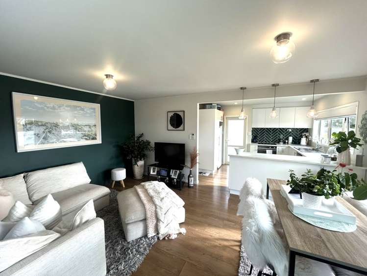 2/2 Maxwelton Drive_0