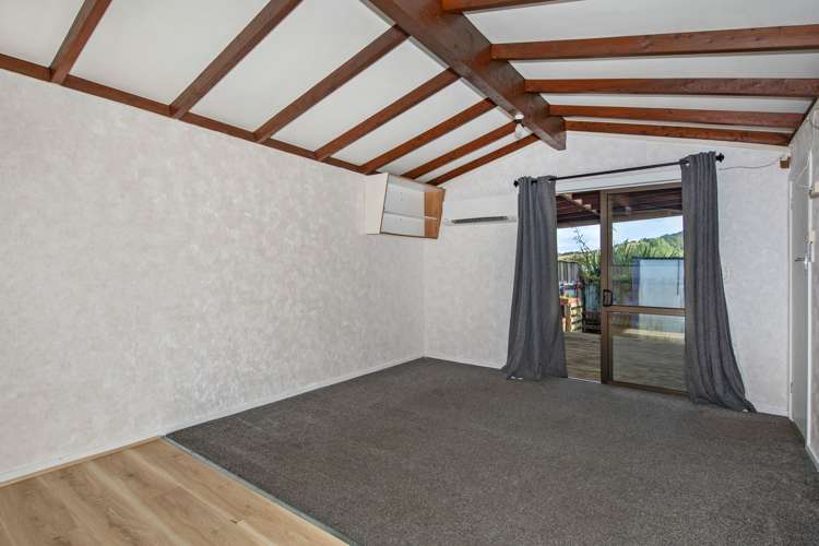 3 Taylor Road Kamo_12