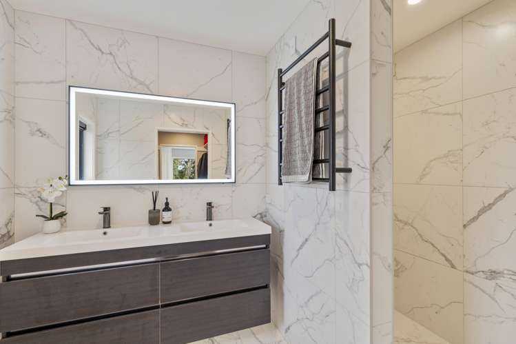 519 Mangorei Road Highlands Park_19