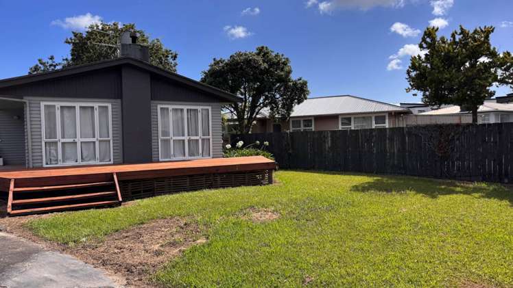 98 Edgewater Drive Pakuranga_3