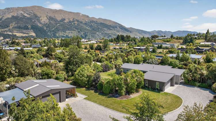 28 Sam John Place Lake Hawea_34