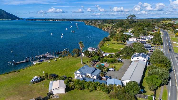 3 Pukenui Wharf Road, Pukenui_5