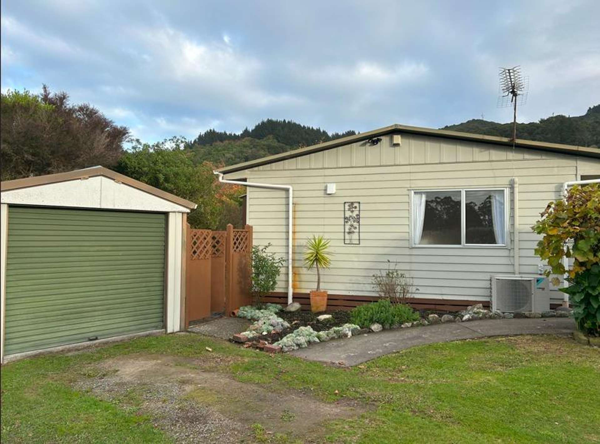 1 Totara Grove Featherston_0
