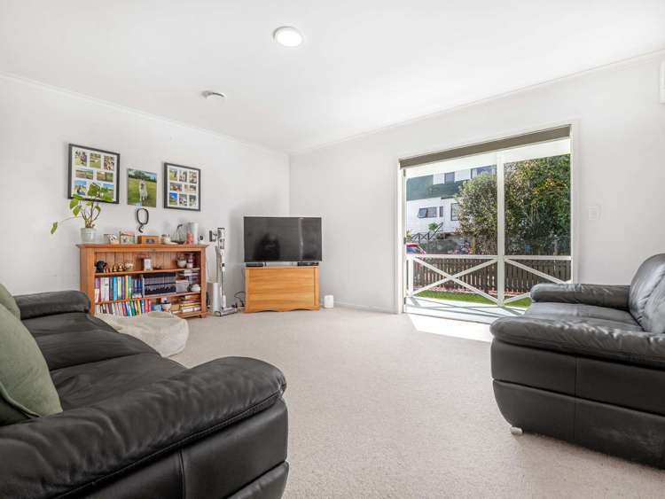 5 Carlyle Street Leamington_9