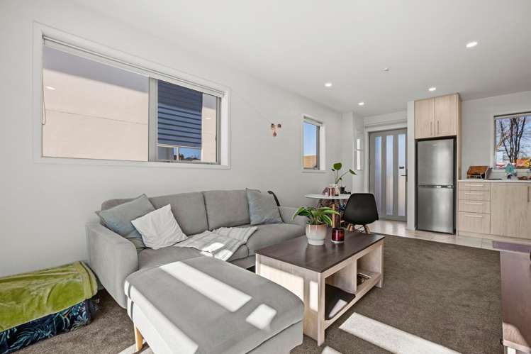 2/62 Elizabeth Street_2