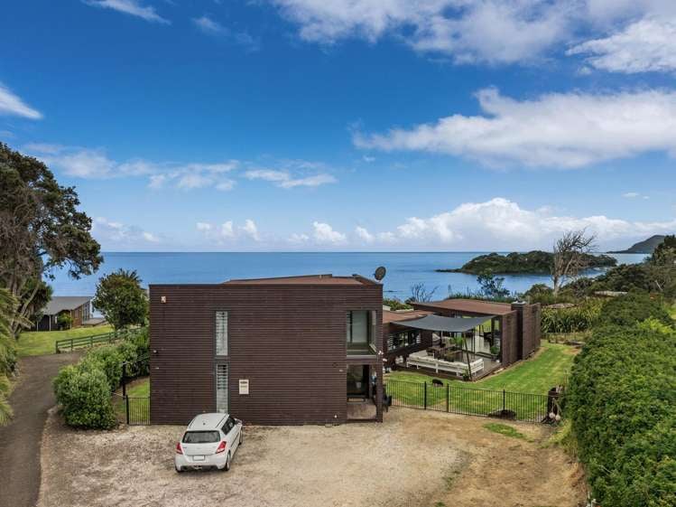 6825 State Highway 35 Te Kaha_36