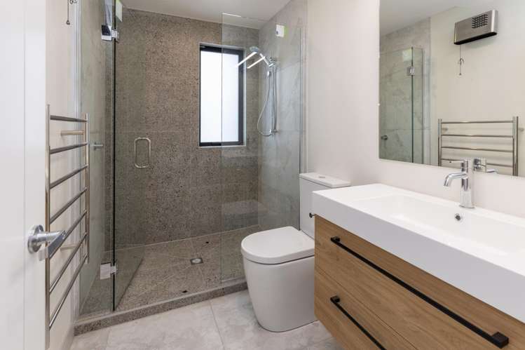 1-3/54 Division Street Riccarton_8