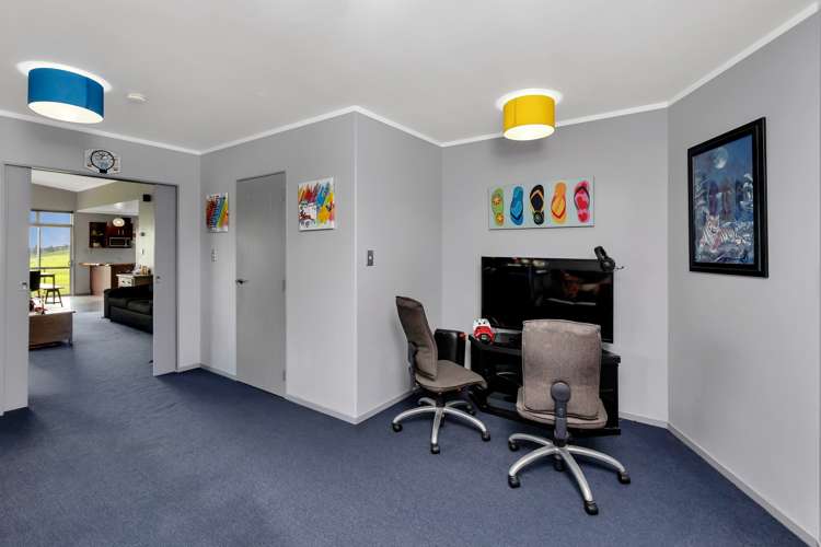 26 Old School Road Maungakaramea_13