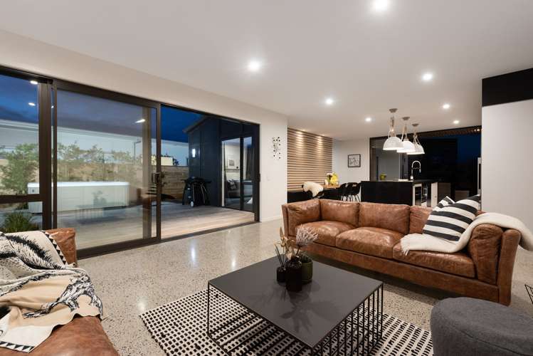 15 Awatira Drive Papamoa_3