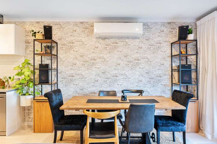 8 Gilbert Hall Way Swanson_12