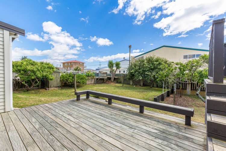 7 Costello Crescent Pukehina_21