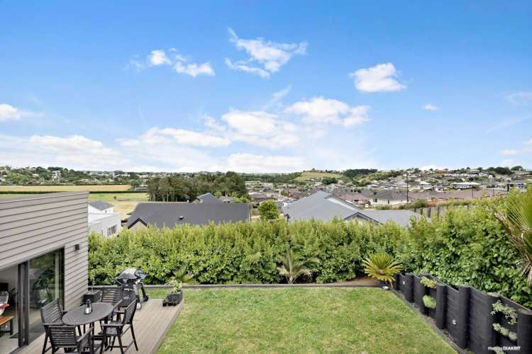 10 Knoll Rise Pukekohe_16