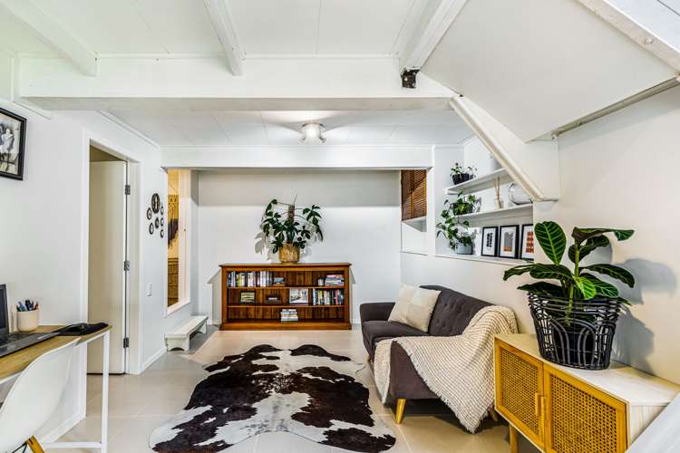 218 Woodlands Park Road Titirangi_8