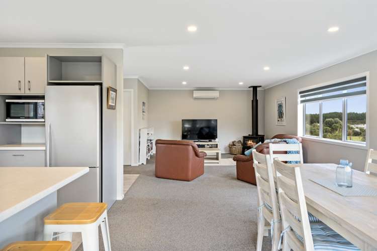 5 Te Ariki Drive Waitarere_15