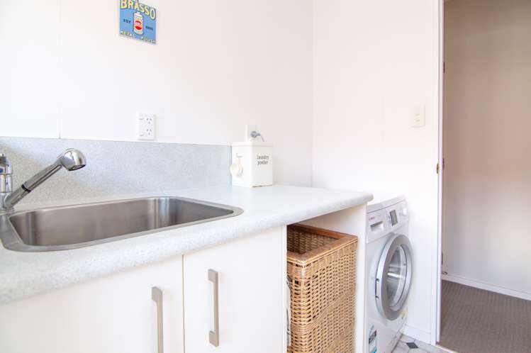 8 Northbrook Court Roslyn_17