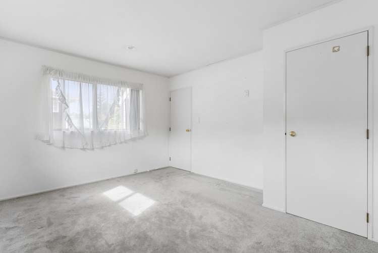 2/131 Grand Drive Remuera_9