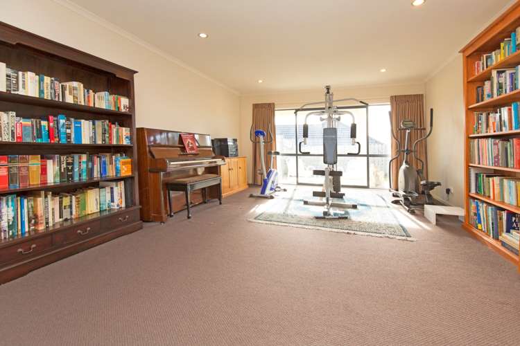 113 Alec Craig Way Gulf Harbour_19