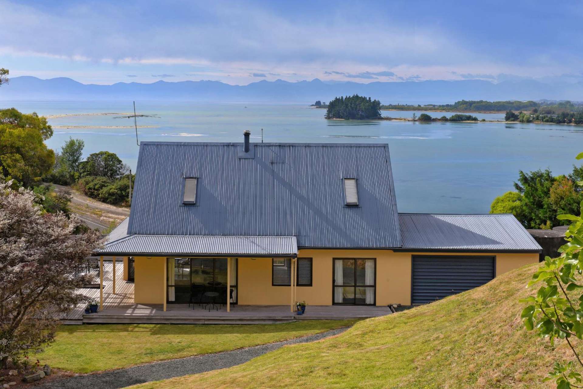 203 RiwakaKaiteriteri Road Kaiteriteri Tasman Houses for Rent