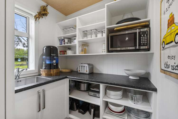 3 Takapu Road Manakau_5