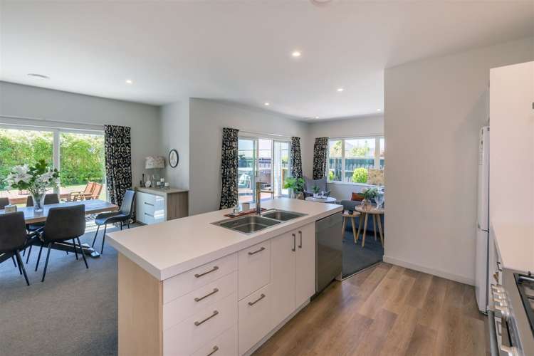 597 Birchs Road Lincoln_9