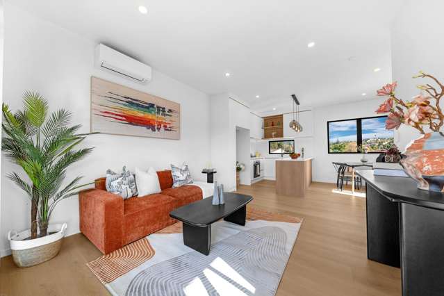 Westlake Zone | Sunny Living by the Reserve