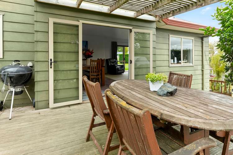 8 Coates Lane Te Poi_9