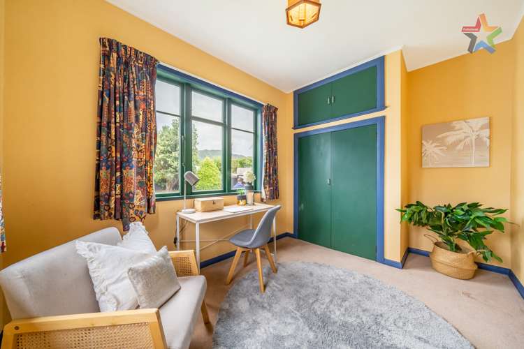 30 Ludlam Crescent Woburn_14