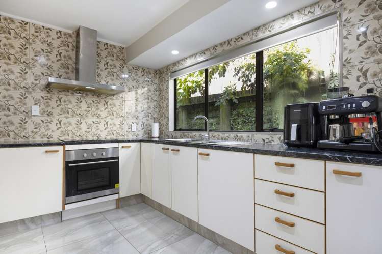 2/27 Rata Street New Lynn_4