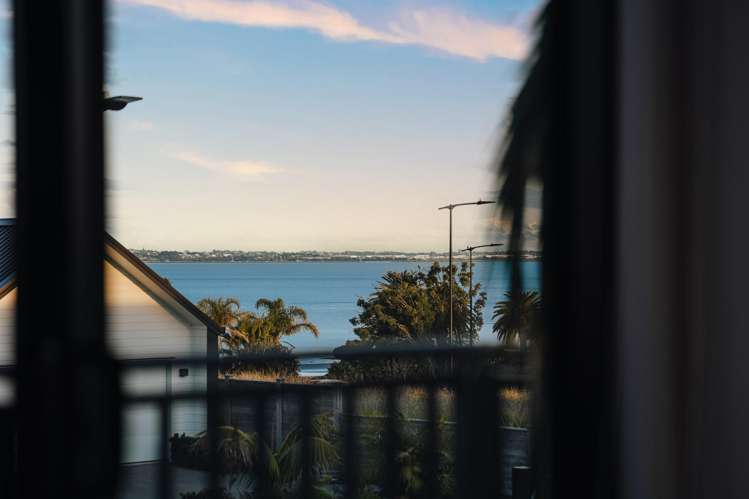 31 Treloar Crescent Hobsonville_14