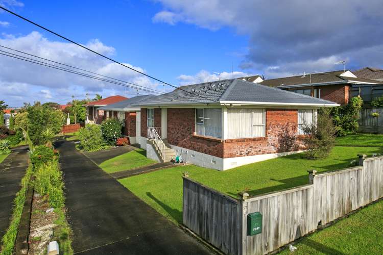 2/57 Francis Street Hauraki_14