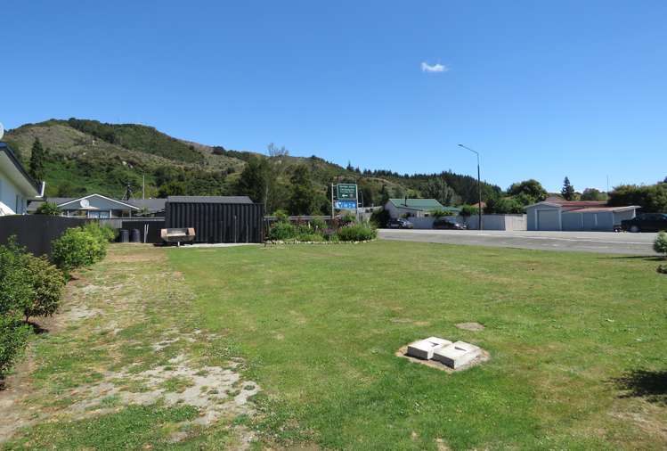 77 Shiel Street Reefton_5