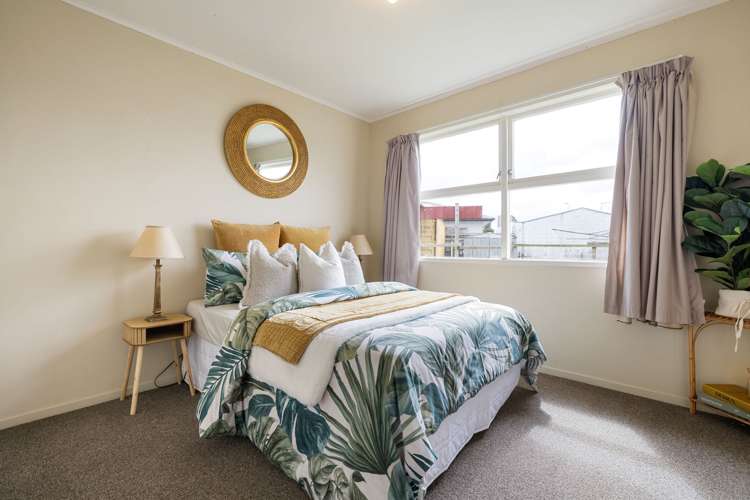 10 Pamela Place Deanwell_13