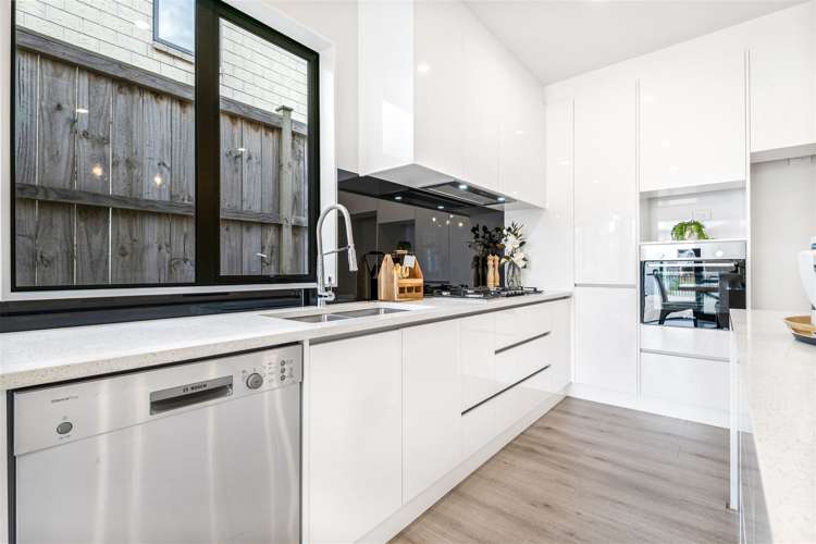 25 Tir Conaill Avenue Flat Bush_29