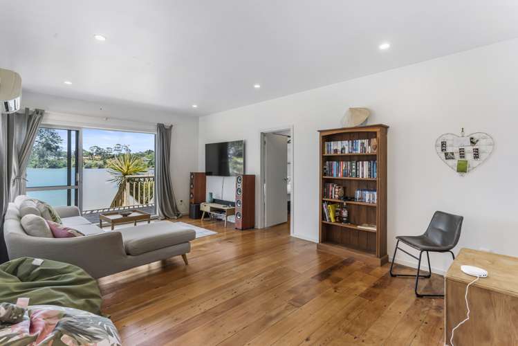 57 Pohutukawa Avenue Cockle Bay_10