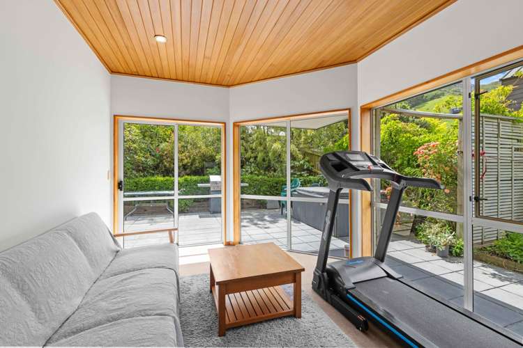 26 Bayview Place Cass Bay_13