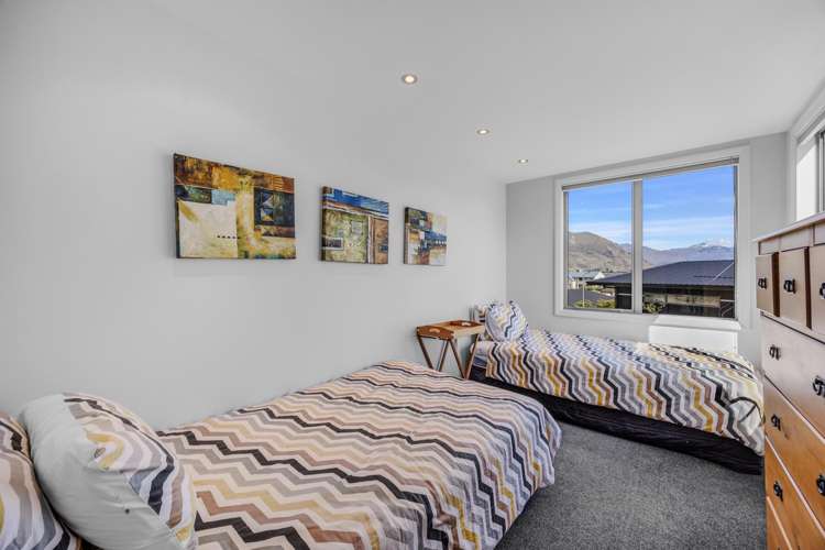 5 Pearce Place Wanaka_13