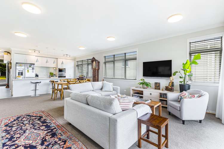 52 Landmark Terrace Orewa_9