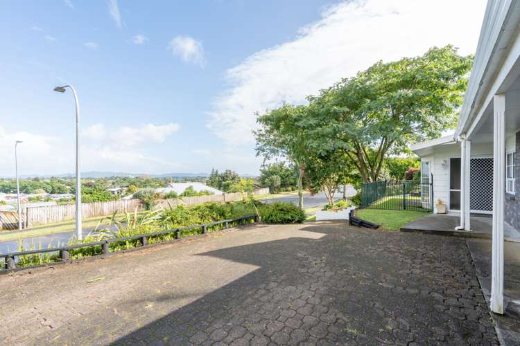 33 Pohutukawa Drive Pukete_1