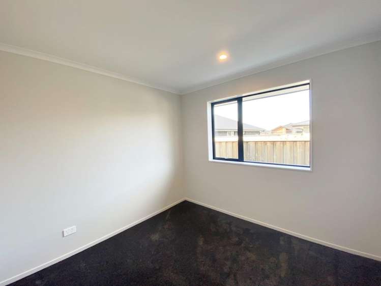 8 Lolite Lane Rolleston_11