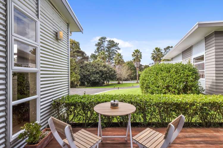 2 Cloverfields Drive Waimauku_13