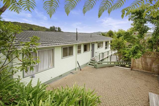 63 Holland Street Wainuiomata_1