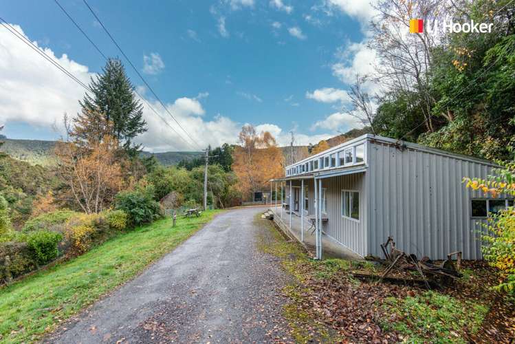 23 Village Loop Road Waipori Falls_17
