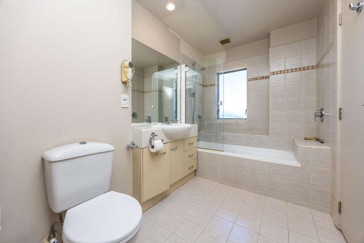 3c/125a Hobson Street Auckland Central_11