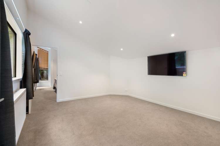 31 Dart Place Fernhill/Sunshine Bay_33