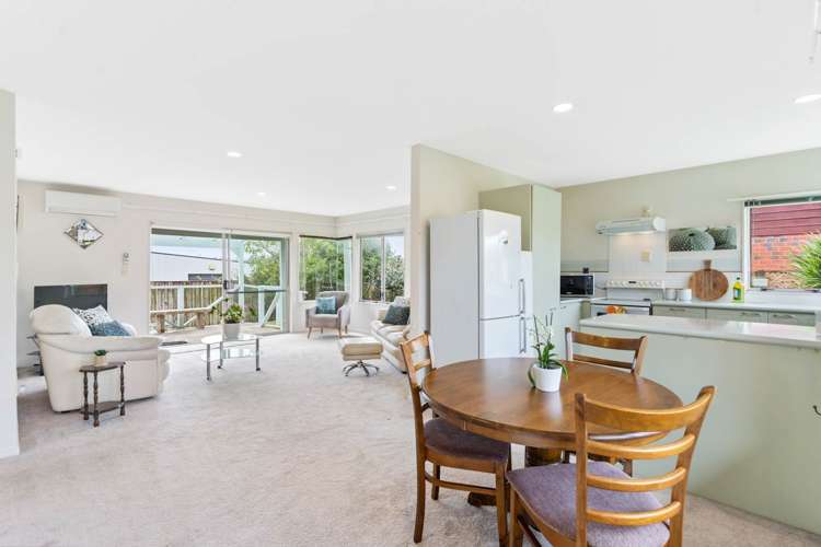 10 The Grove Red Beach_12