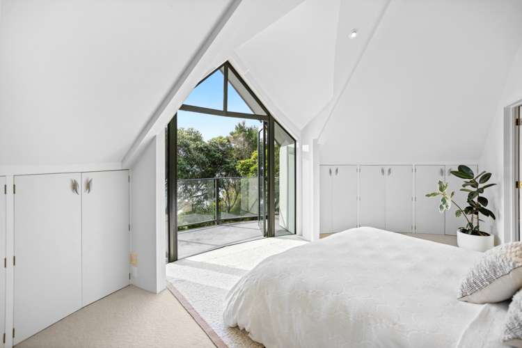 16 James Clendon Place Russell_13