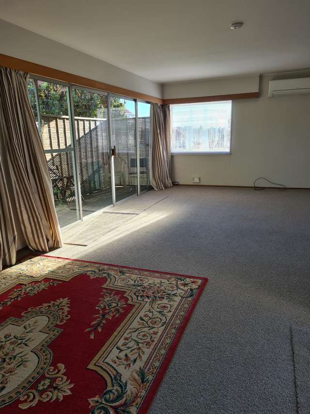 4/2 Springfield Road Western Springs_2