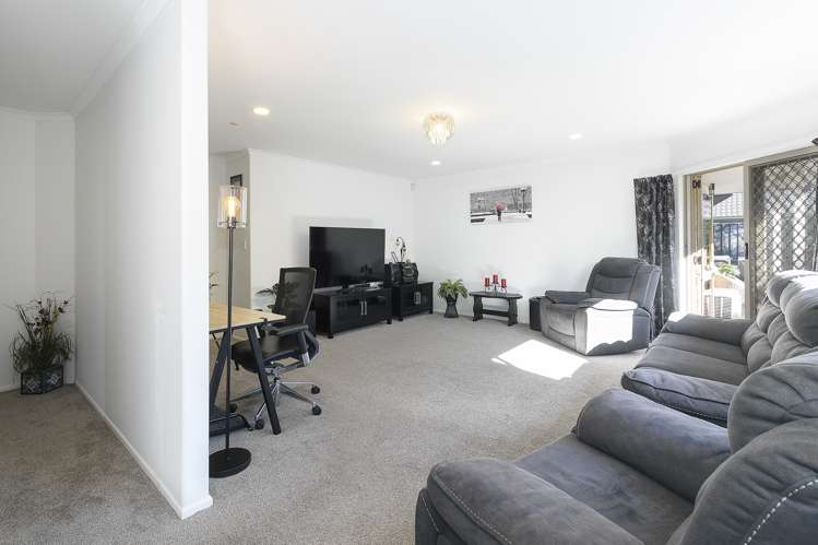 7 Meadowland Street Matua_7