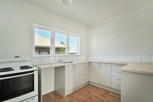 934A Oliphant Road Raureka_2