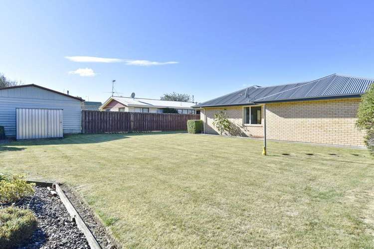 6 Seadown Crescent Amberley_21